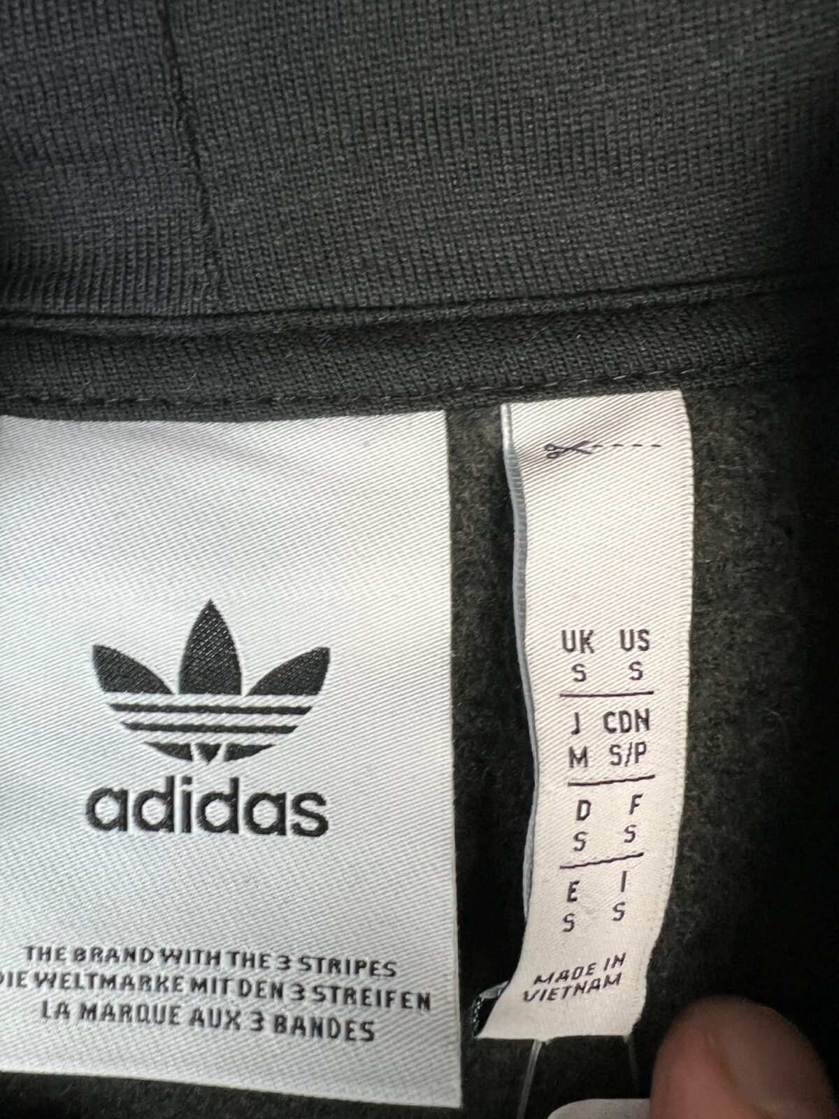 IMG_1713 Bluza męska Adidas Originals z kapturem S - obrazek 3