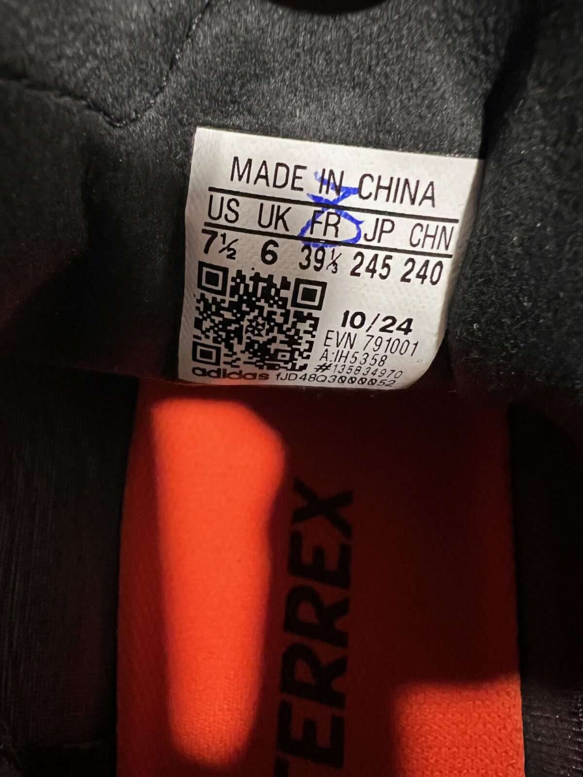 IMG_2195 Buty biegowe damskie trailowe Adidas Terrex Agravic Gore-tex 39 1/3 - obrazek 3