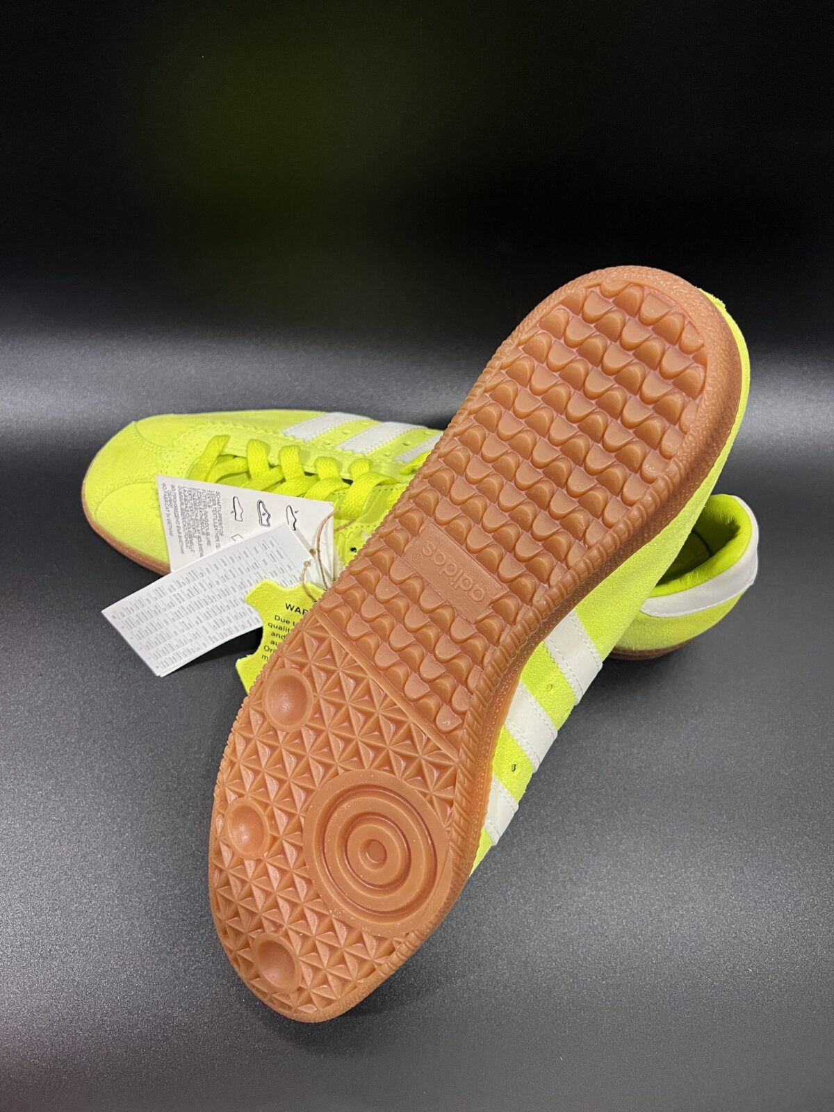 IMG_2224 Sneakersy skórzane męskie Adidas Padiham neonowe 44 2\3 - obrazek 3