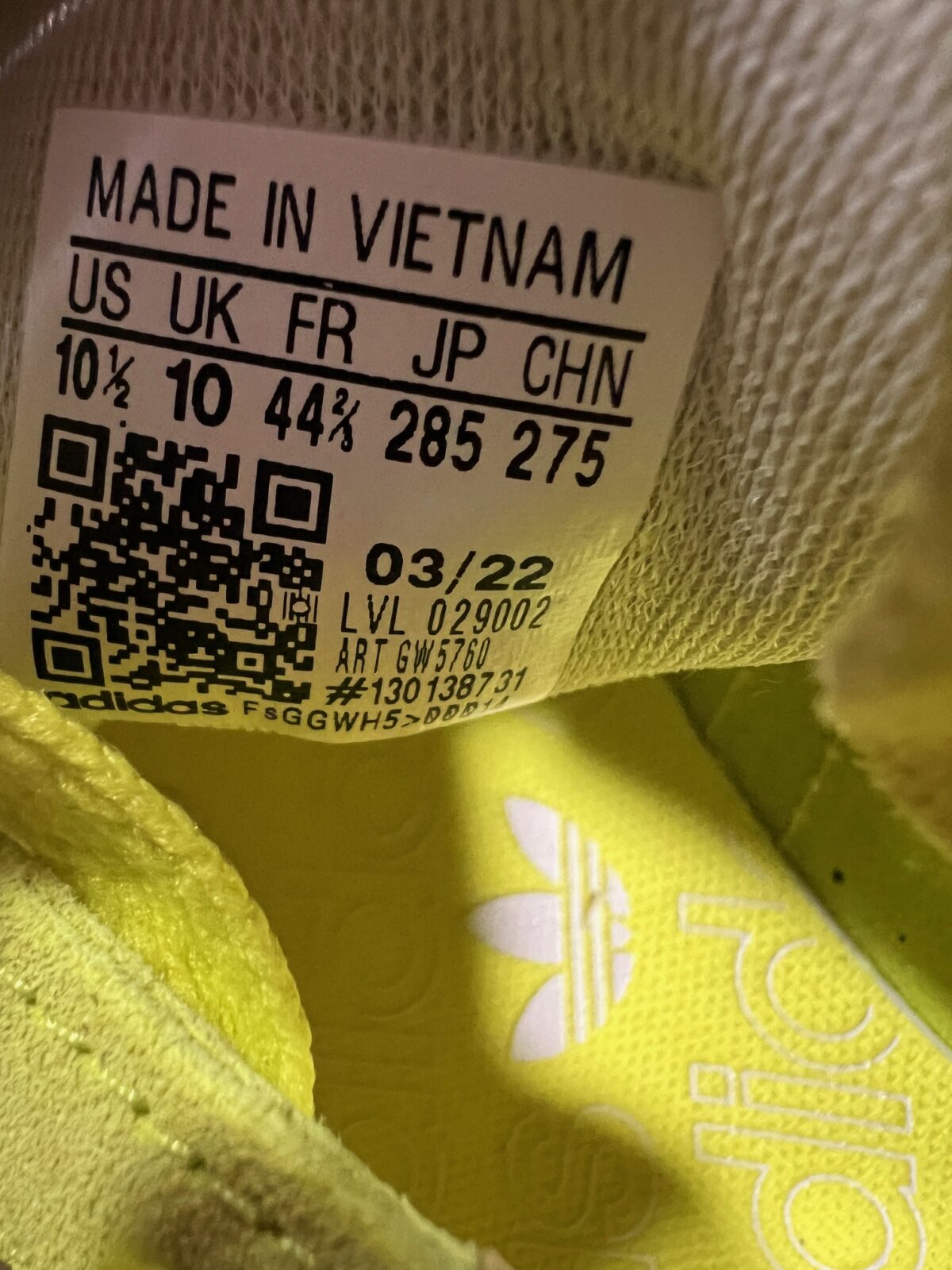 IMG_2226 Sneakersy skórzane męskie Adidas Padiham neonowe 44 2\3 - obrazek 2