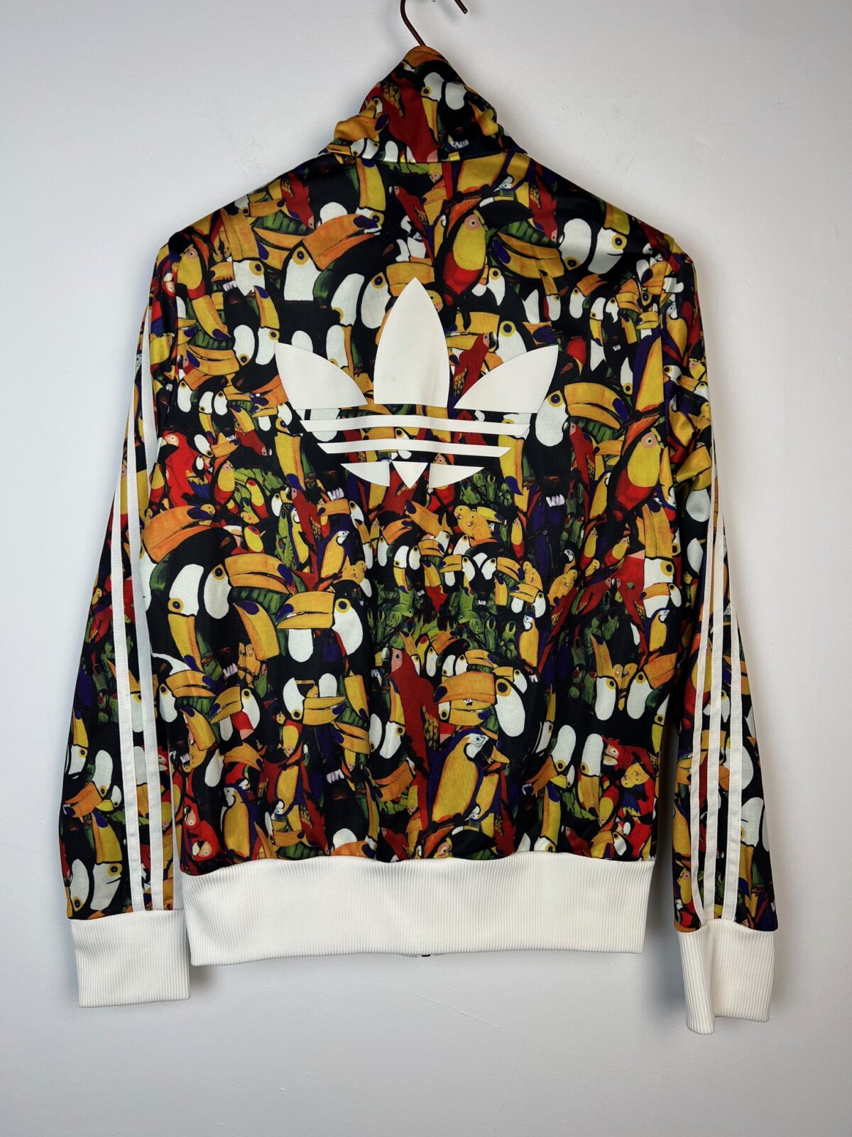 IMG_2325 Bluza damska Adidas x Farm Tucanario M - obrazek 2