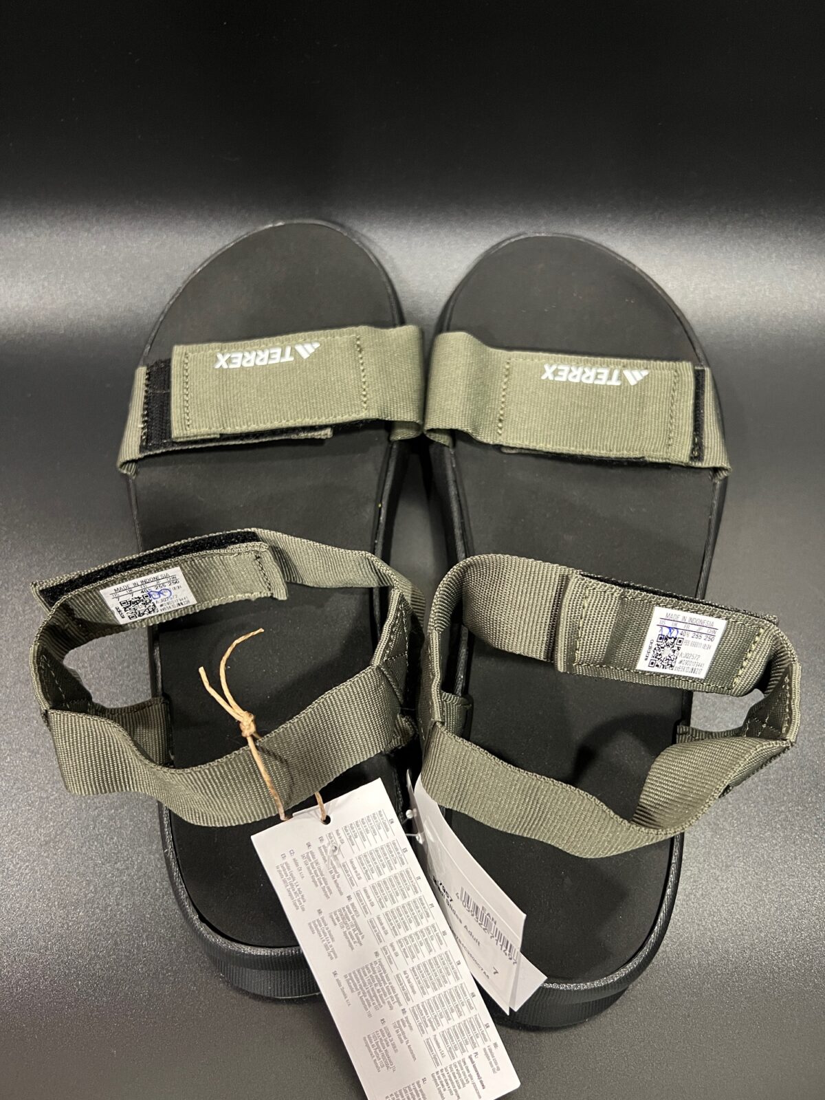 IMG_2354 Sandały unisex Adidas Terrex Hydroterra Light khaki 40 1\2 - obrazek 3