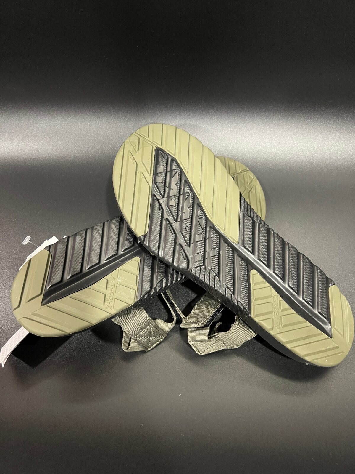 IMG_2355 Sandały unisex Adidas Terrex Hydroterra Light khaki 40 1\2 - obrazek 2