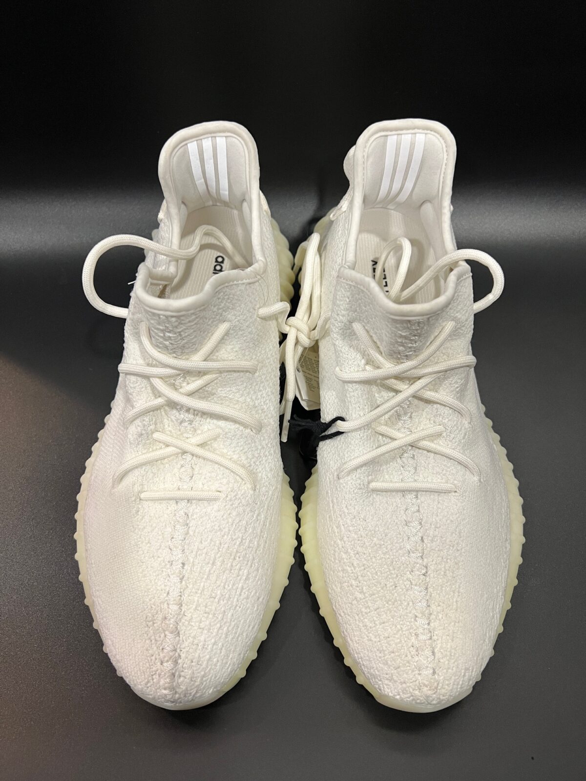 Sneakersy Adidas Yeezy Boost 350 V2 CP9366 białe - obrazek 5