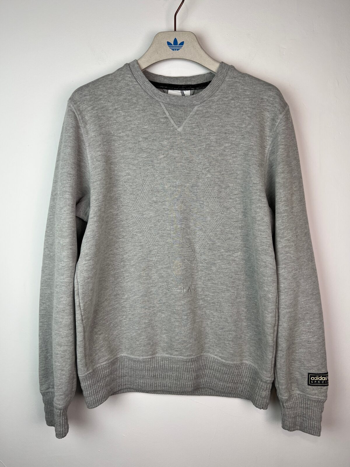 IMG_3071 Bluza Adidas SPEZIAL szara S - obrazek 1