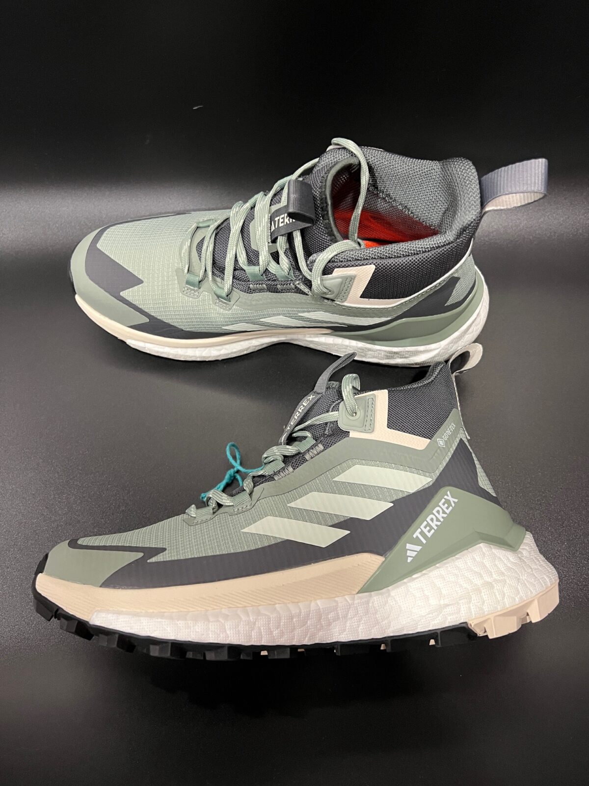 IMG_3292 Buty trekkingowe Adidas Terrex Free Hiker 2.0 Gore-Tex miętowe 39 1\3 - obrazek 1