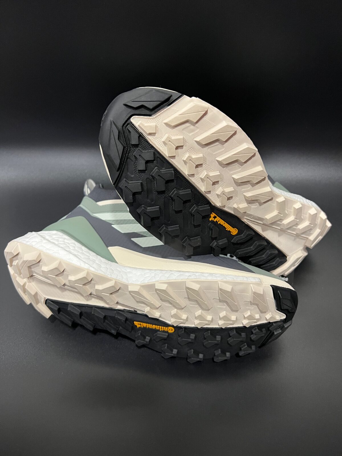 IMG_3295 Buty trekkingowe Adidas Terrex Free Hiker 2.0 Gore-Tex miętowe 39 1\3 - obrazek 3