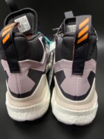 Buty trekkingowe Adidas Terrex Free Hiker 2.0 Gore-Tex lawendowe 39 1\3 - obrazek 4