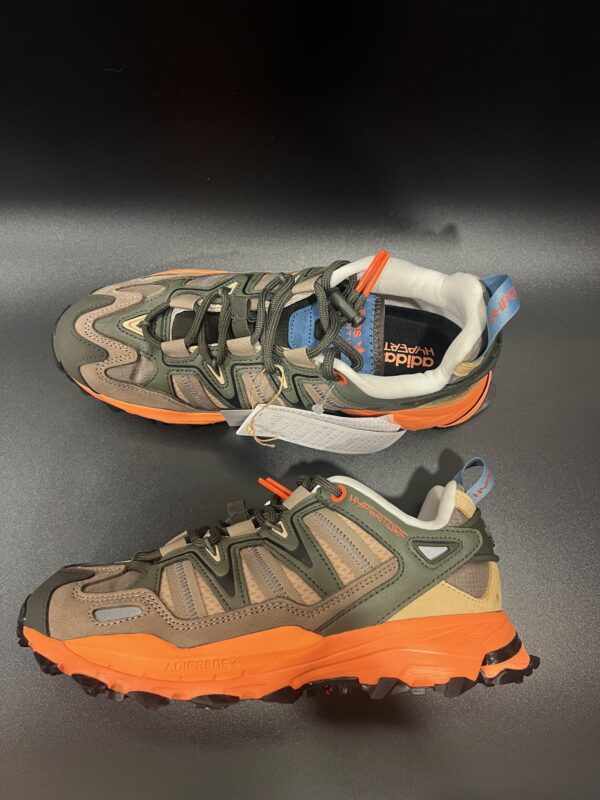 Buty damskie outdoorowe Adidas Adventure Hyperturf 40 GX4512