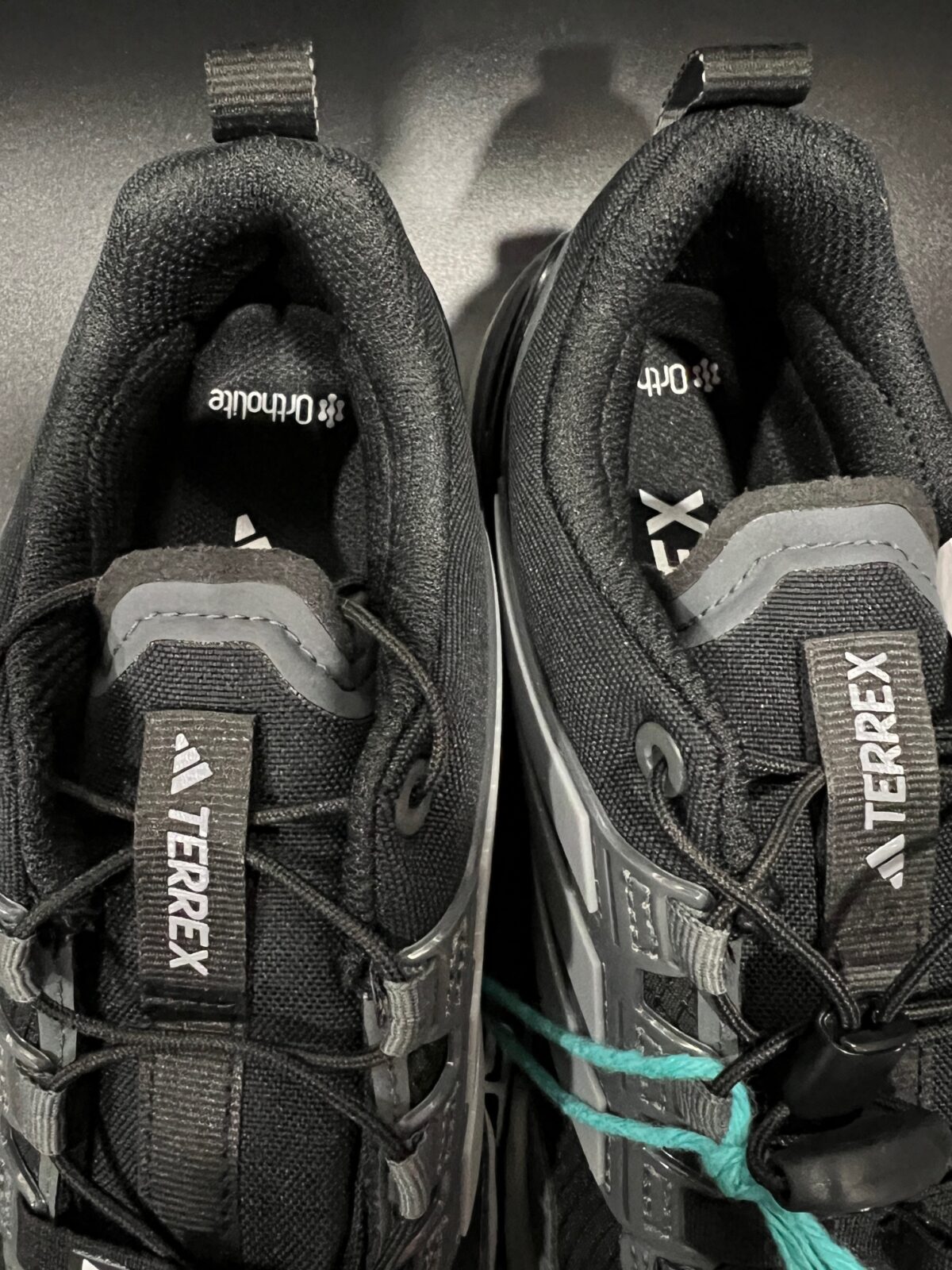 IMG_3356 Buty trekkingowe damskie Adidas Terrex Skychaser Gore-Tex czarne 39 1\3 - obrazek 3