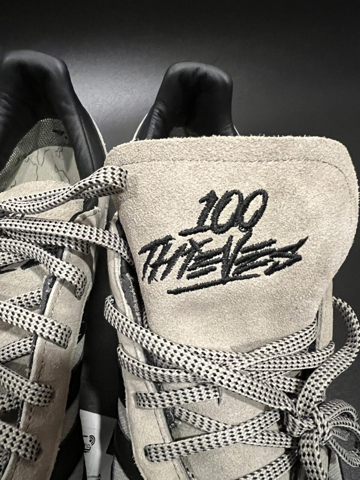 IMG_3394 Sneakersy Adidas x 100 Thieves khaki 45 1\3 - obrazek 6