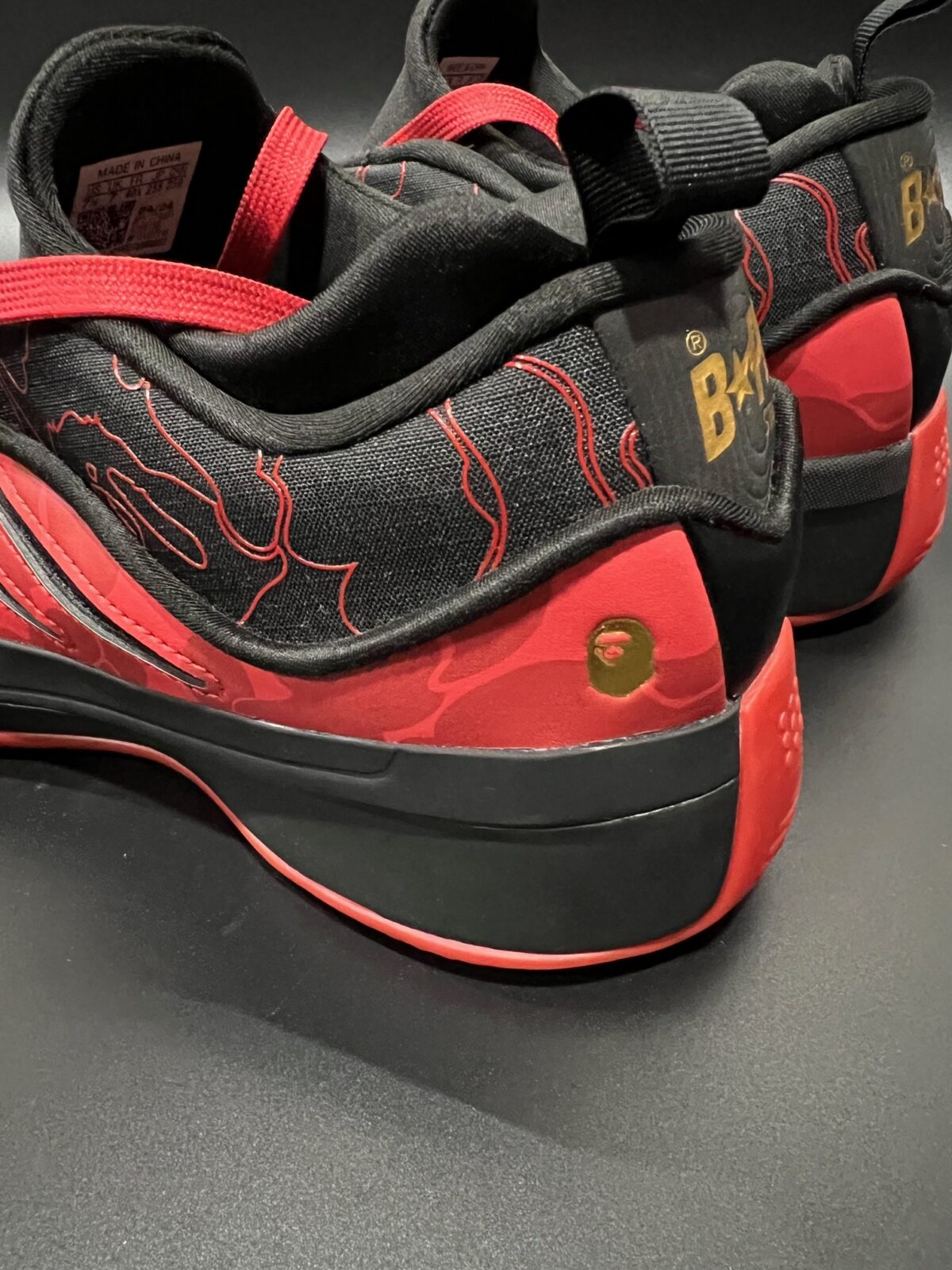 IMG_3400 Buty do kosza Adidas BAPE x Dame9 Black Scarlet 40 2\3 IH0786 - obrazek 5