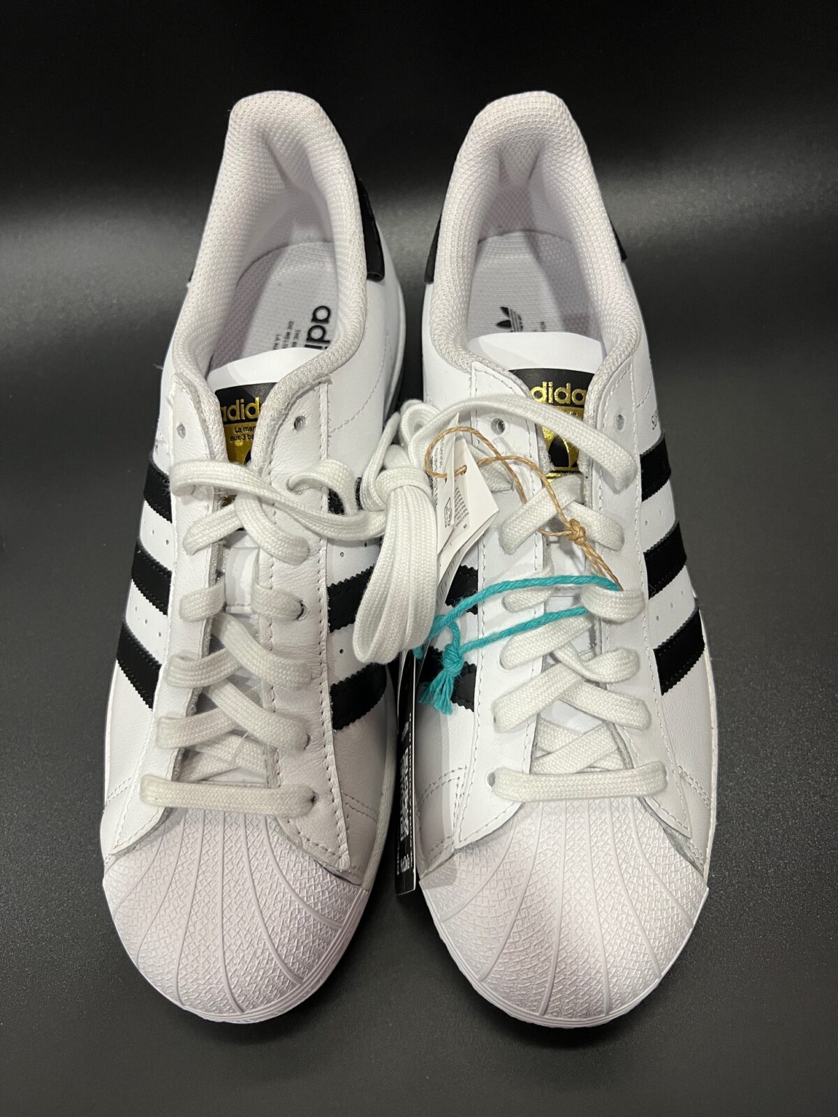 IMG_3456 Sneakersy klasyczne Adidas Superstar unisex EG4958 - obrazek 4