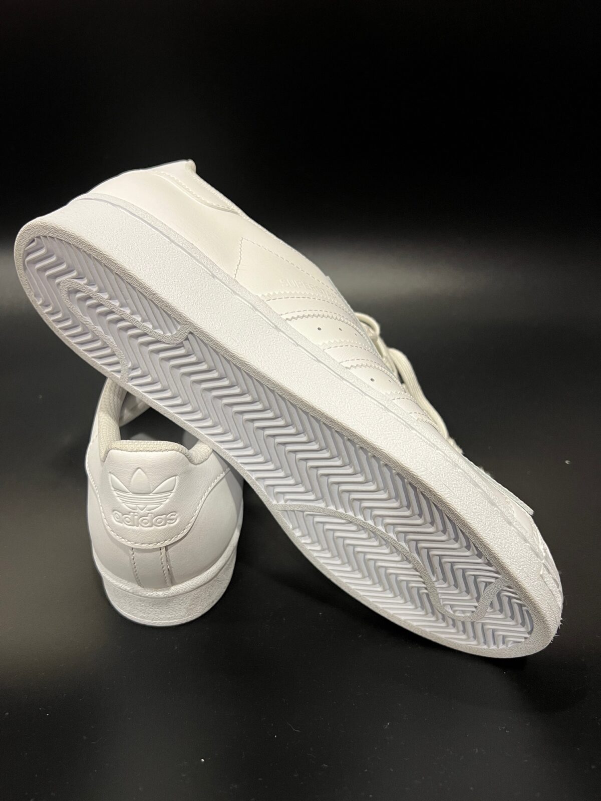 IMG_3485 — kopia Sneakersy Adidas Superstar Originals białe unisex 41 1\3 - obrazek 6