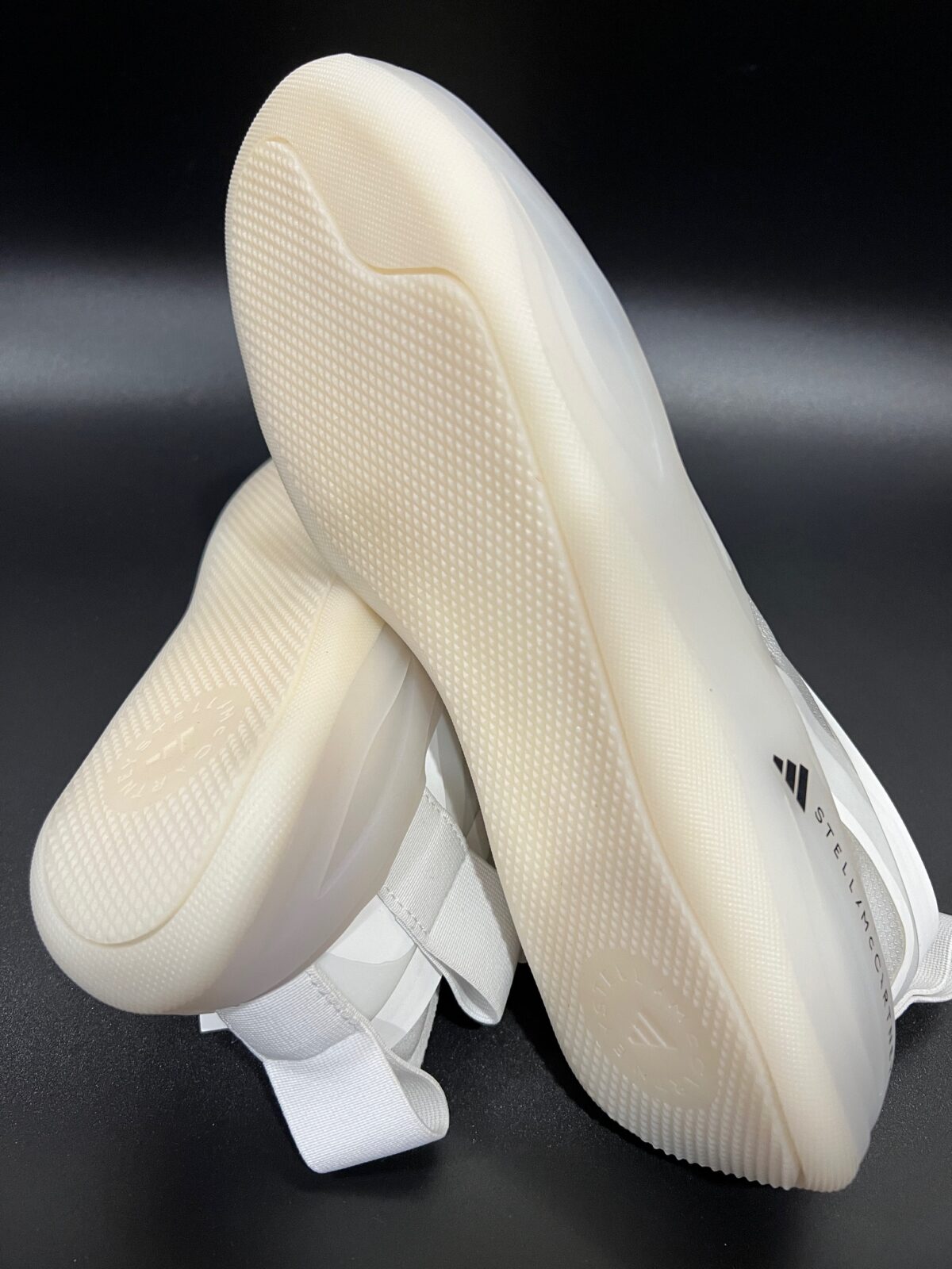 IMG_3619 Buty damskie treningowe Adidas x Stella McCartney 39 1\3 - obrazek 2