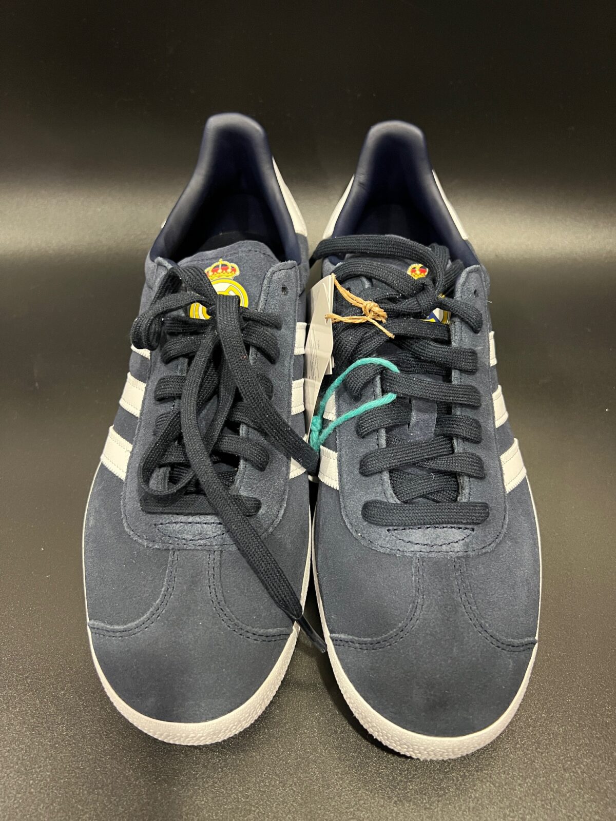 IMG_3647 Sneakersy męskie Adidas Gazelle Real Madryt granatowe IE0502 42 2/3 - obrazek 5