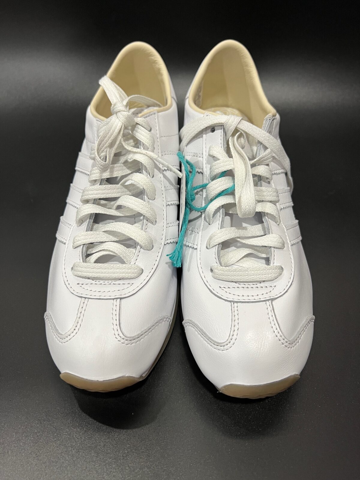 IMG_3667 Sneakersy męskie Adidas Country Japan białe 43 1\3 - obrazek 5