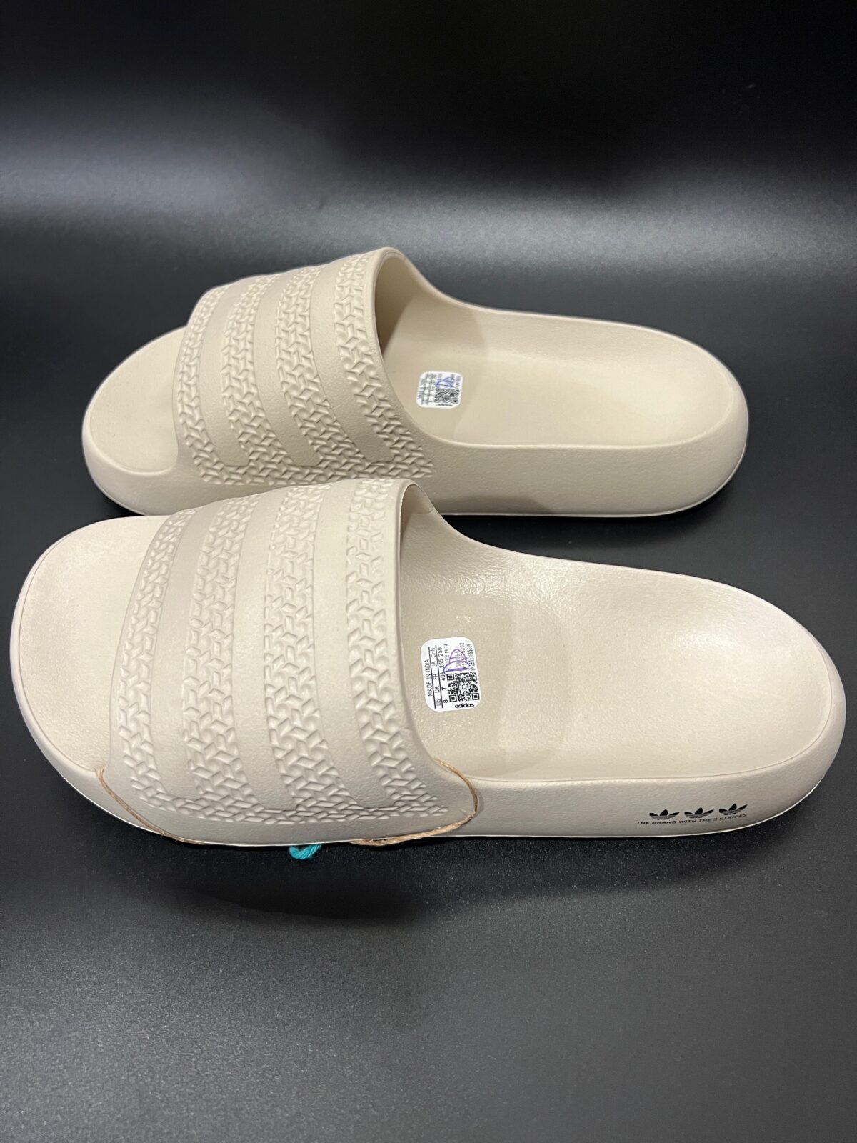 IMG_3727 Klapki damskie Adidas Adilette Ayoon Slides szare 40 1\2 - obrazek 5