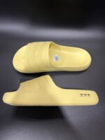 Klapki damskie Adidas Adilette Ayoon Slides limonkowe 40 1\2