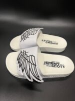 Klapki damskie Adidas x Jeremy Scott ze skrzydłami 38 - obrazek 5