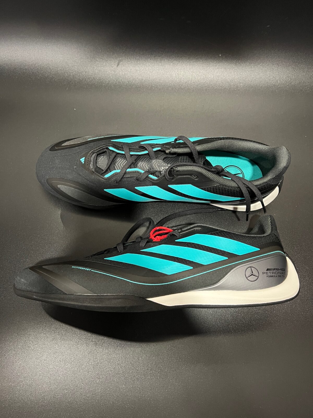 IMG_3760 (1) Sneakersy Adidas x Mercedes AMG Motorsport 45 1\3 - obrazek 1