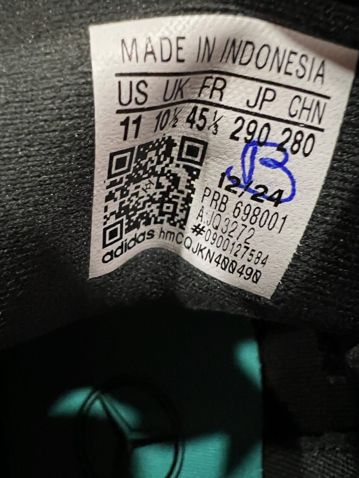 IMG_3765 Sneakersy Adidas x Mercedes AMG Motorsport 45 1\3 - obrazek 2