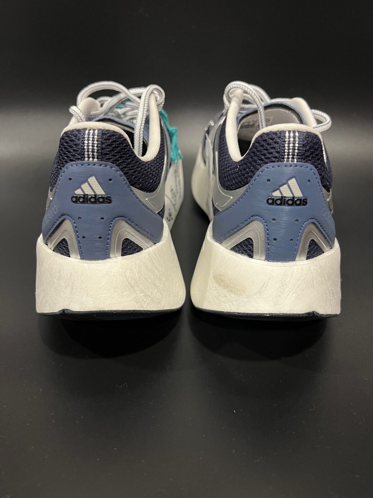 IMG_3776 Buty do biegania Adidas Adizero Aruku 43 1\3 - obrazek 4