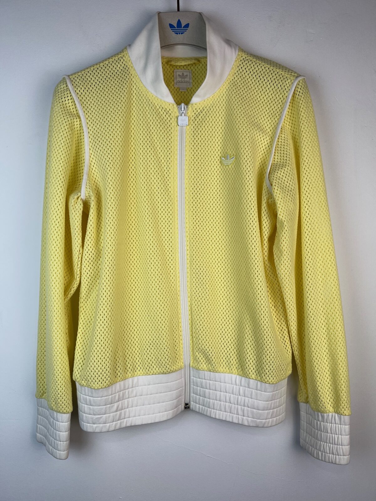 IMG_3851 Bluza Adidas Originals siateczkowa żółta L - obrazek 1