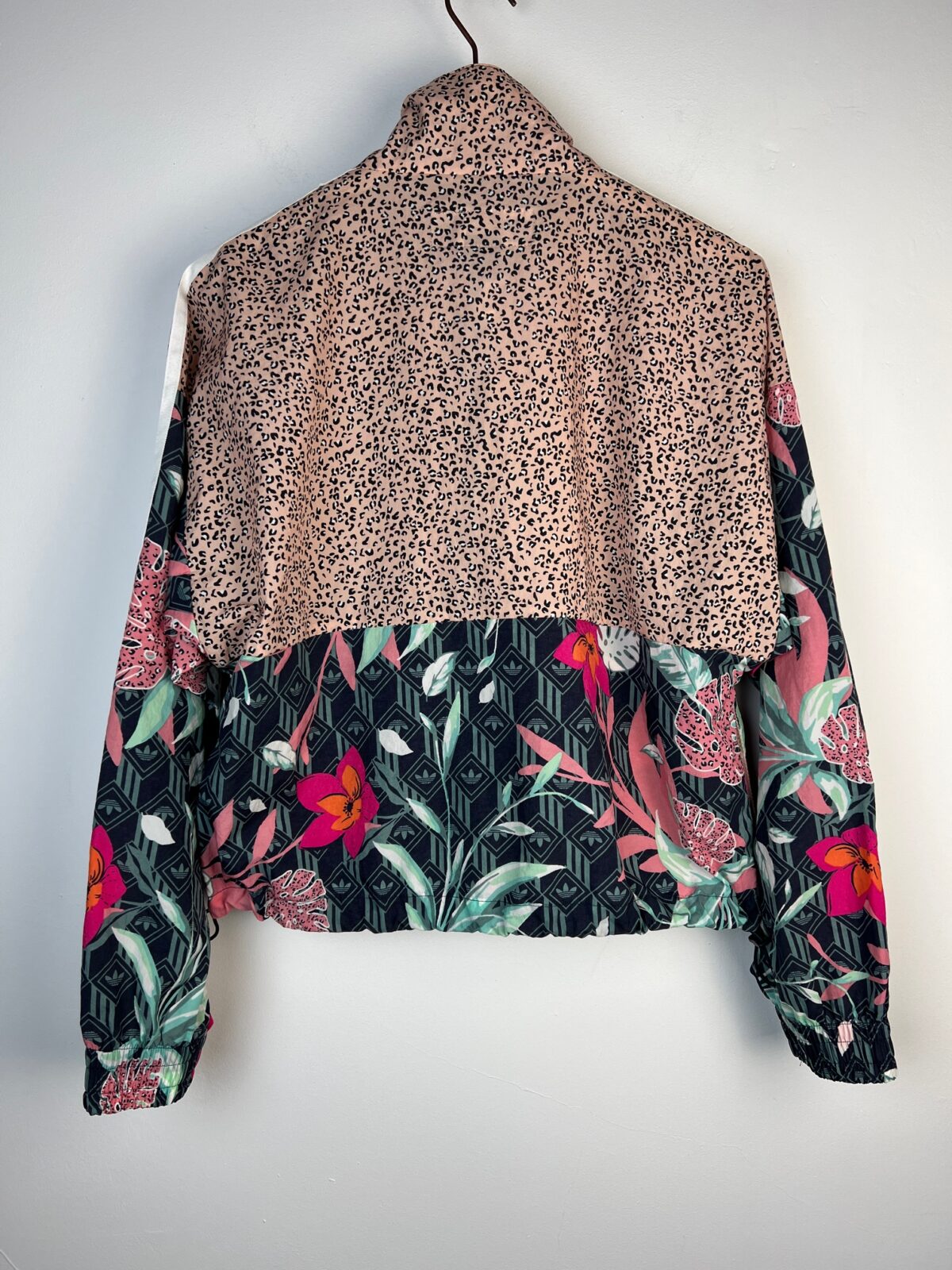 IMG_3855 Kurtka wiatrówka Adidas x HER Studio London S - obrazek 3