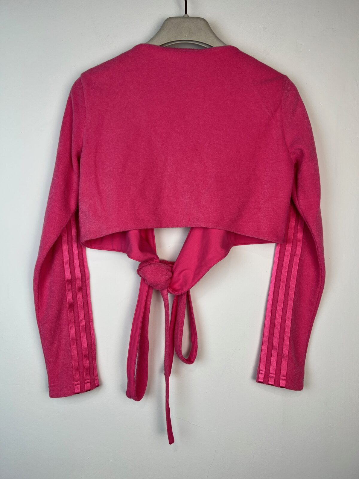 IMG_3867 Kardigan Adidas z wiązaniami z przodu różowy S - obrazek 3