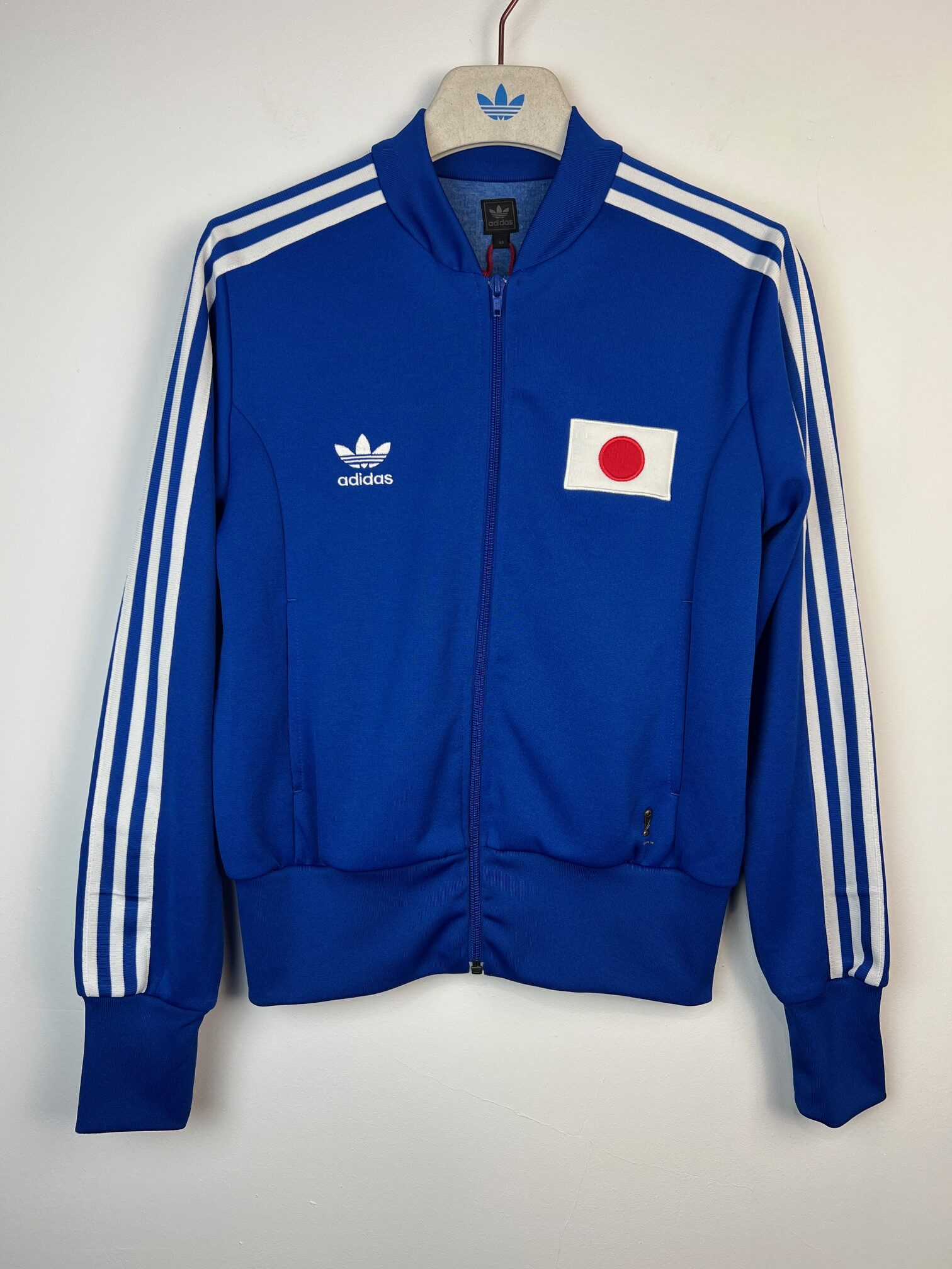 IMG_5220 Bluza damska Adidas Nippon Japonia FIFA1974 granatowa M - obrazek 1