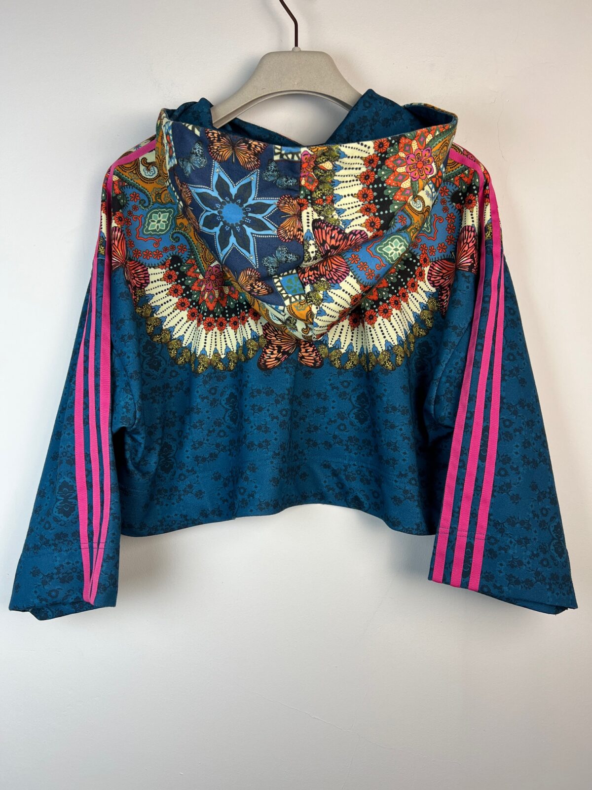 Bluza top z kapturem Adidas x Farm S - obrazek 2