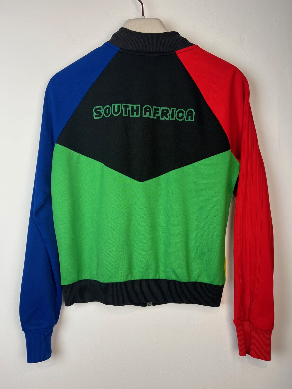 Bluza damska Adidas South Africa FIFA M - obrazek 2