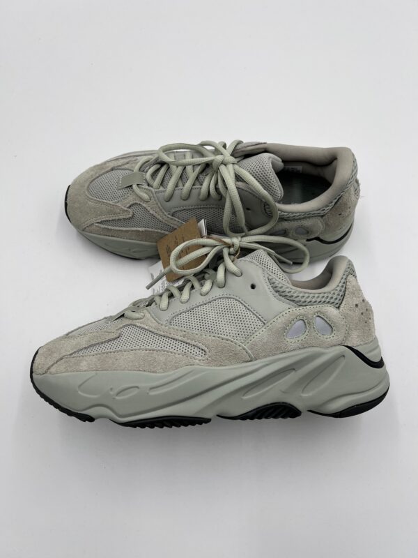 Sneakersy Adidas Yeezy Boost 700 Salt 39 1\3