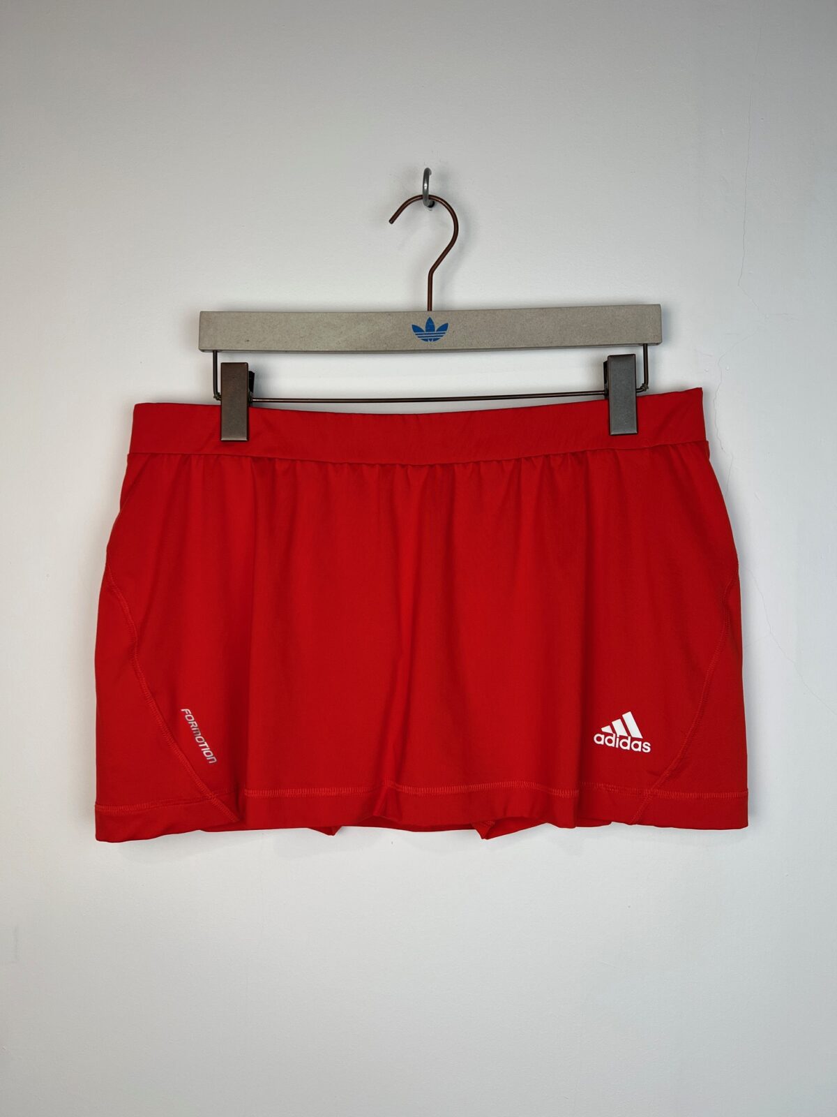 IMG_6380 Spodenki damskie Adidas Adipower Formotion - obrazek 1