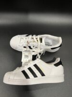 Sneakersy Adidas Superstar J białe 36 2\3