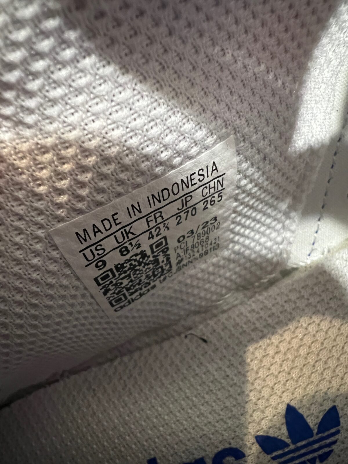 Sneakersy Adidas Superstar XLG białe 42 2\3 - obrazek 2