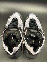 Sneakersy Adidas x Yeezy Boost 700 MNVN Geode - obrazek 2