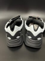 Sneakersy Adidas x Yeezy Boost 700 MNVN Blue Tint - obrazek 2