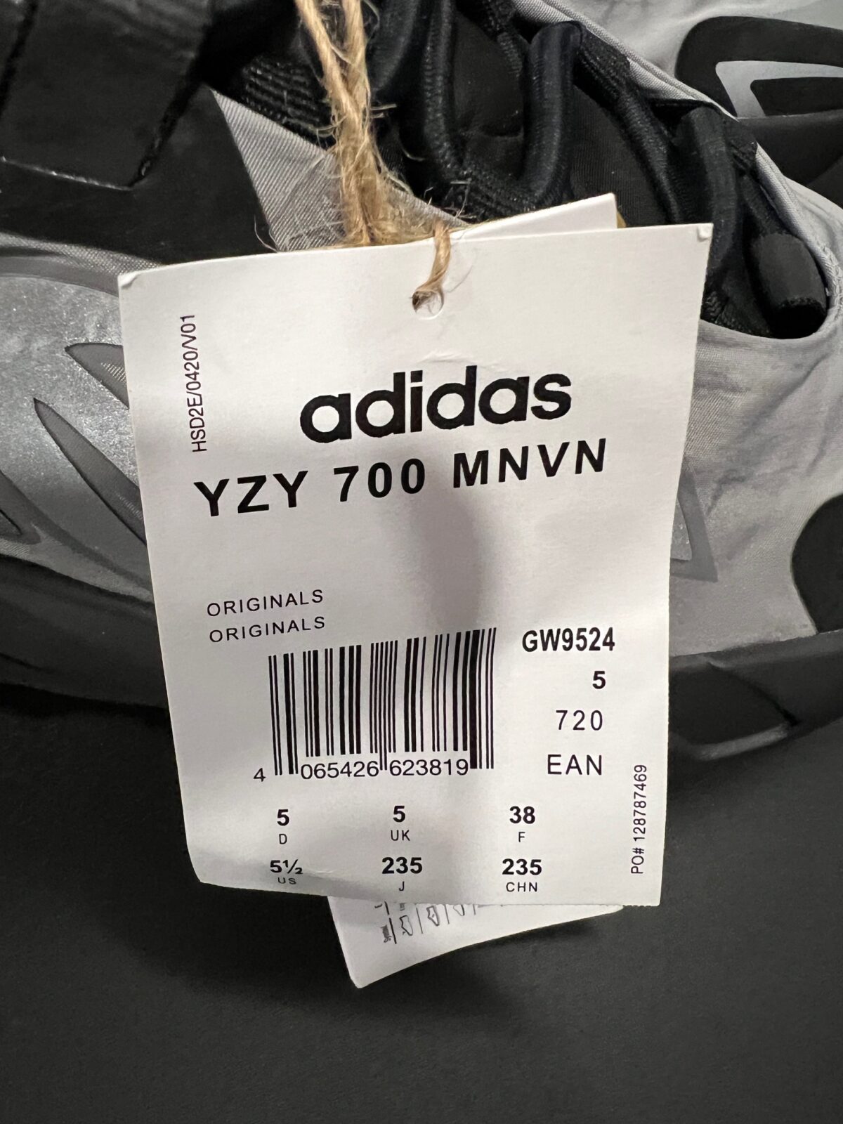 Sneakersy Adidas Yeezy Boost 700 MNVN Metallic 38 - obrazek 2