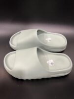 Klapki Adidas Yeezy Slide Salt - obrazek 4