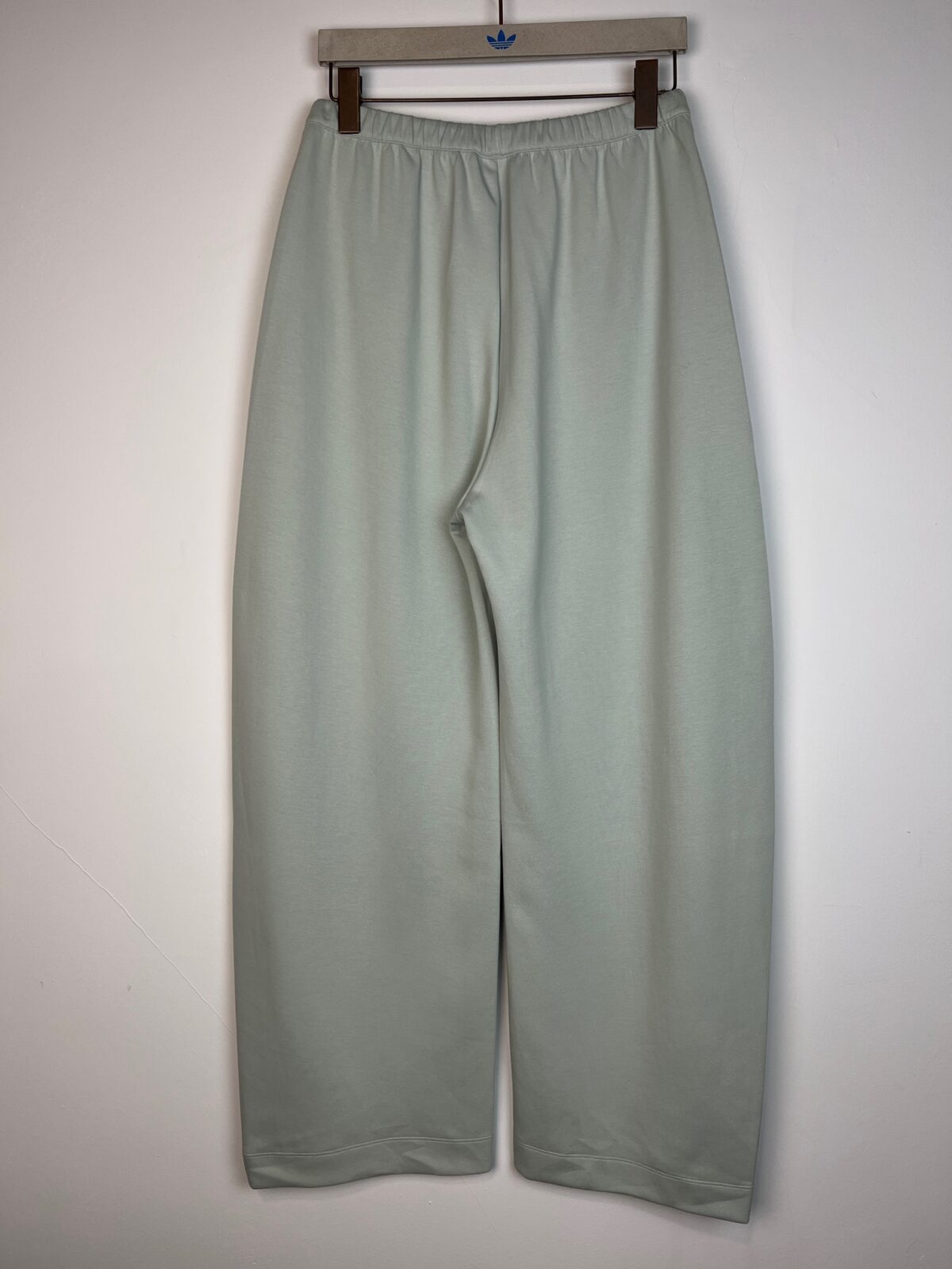 Spodnie dresowe Adidas Performance pistacja S - obrazek 2