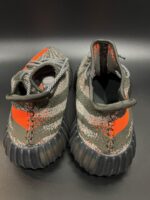 Sneakersy Adidas x Yeezy Boost 350 V2 Carbon Beluga HQ7045 40 2\3 - obrazek 5