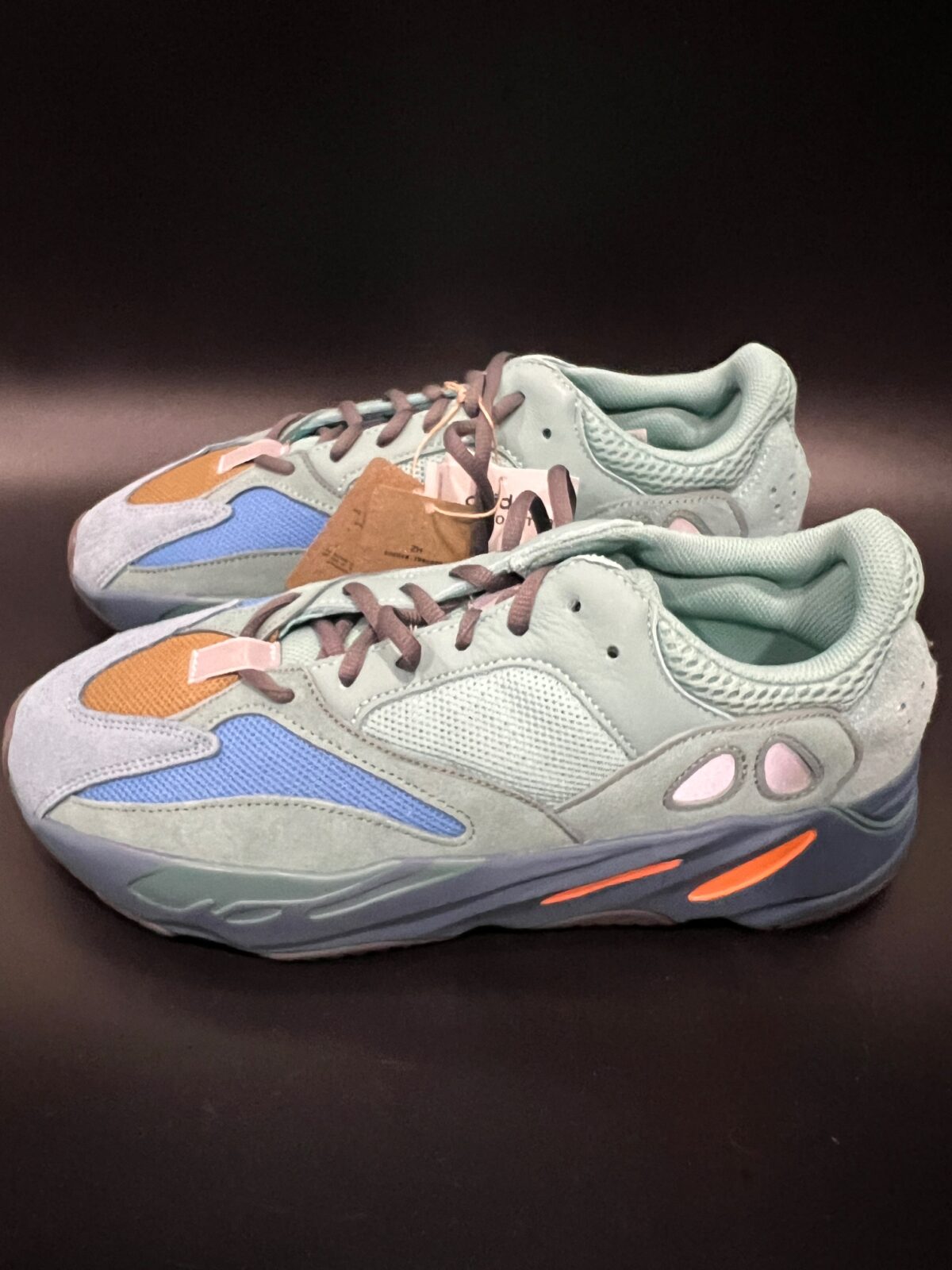 Sneakersy Adidas Yeezy Boost 700 Faded Azure GZ2002 44 2\3 - obrazek 7