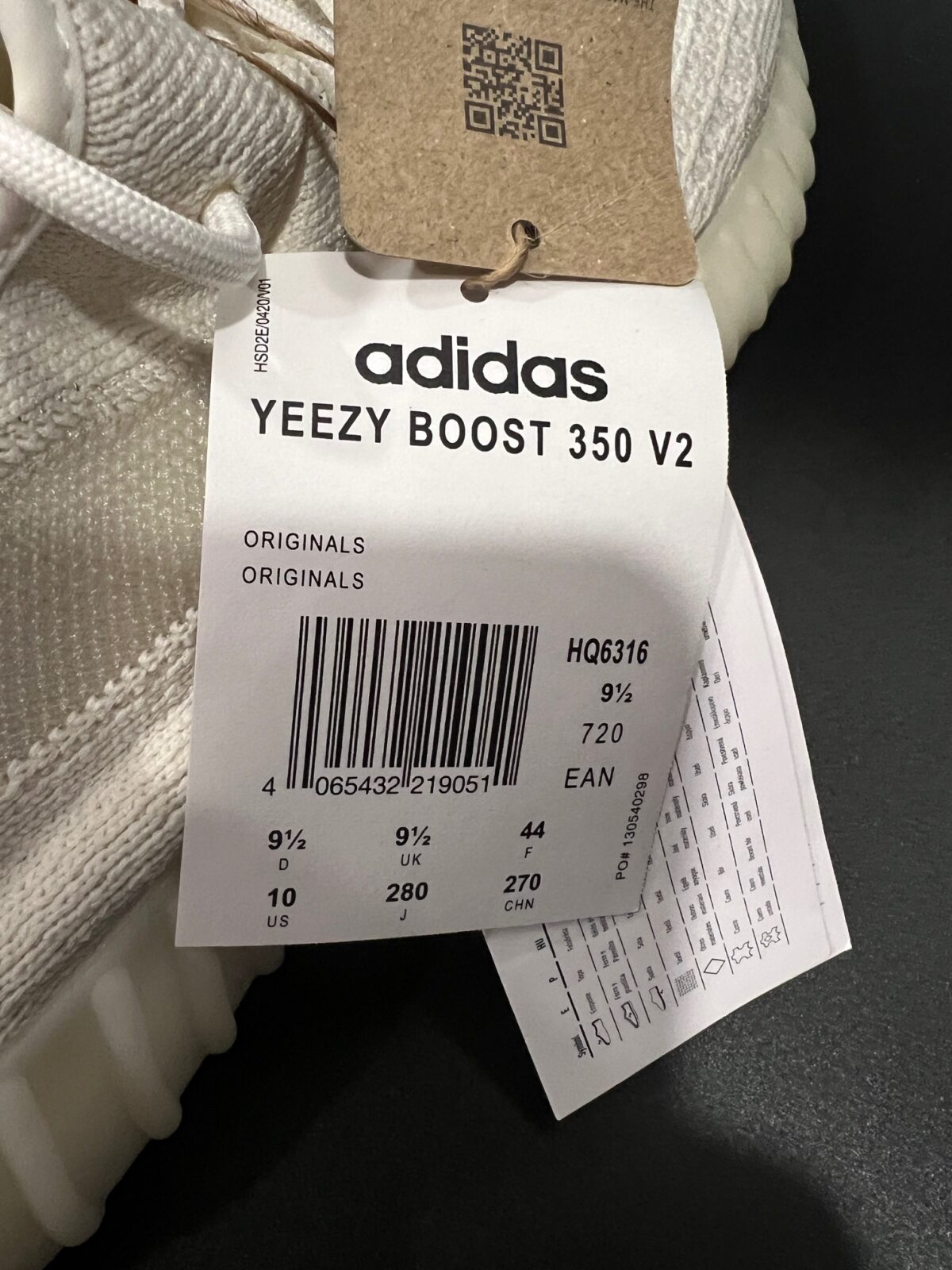 Sneakersy Adidas Yeezy Boost 350 V2 Bone HQ6316 44 - obrazek 4