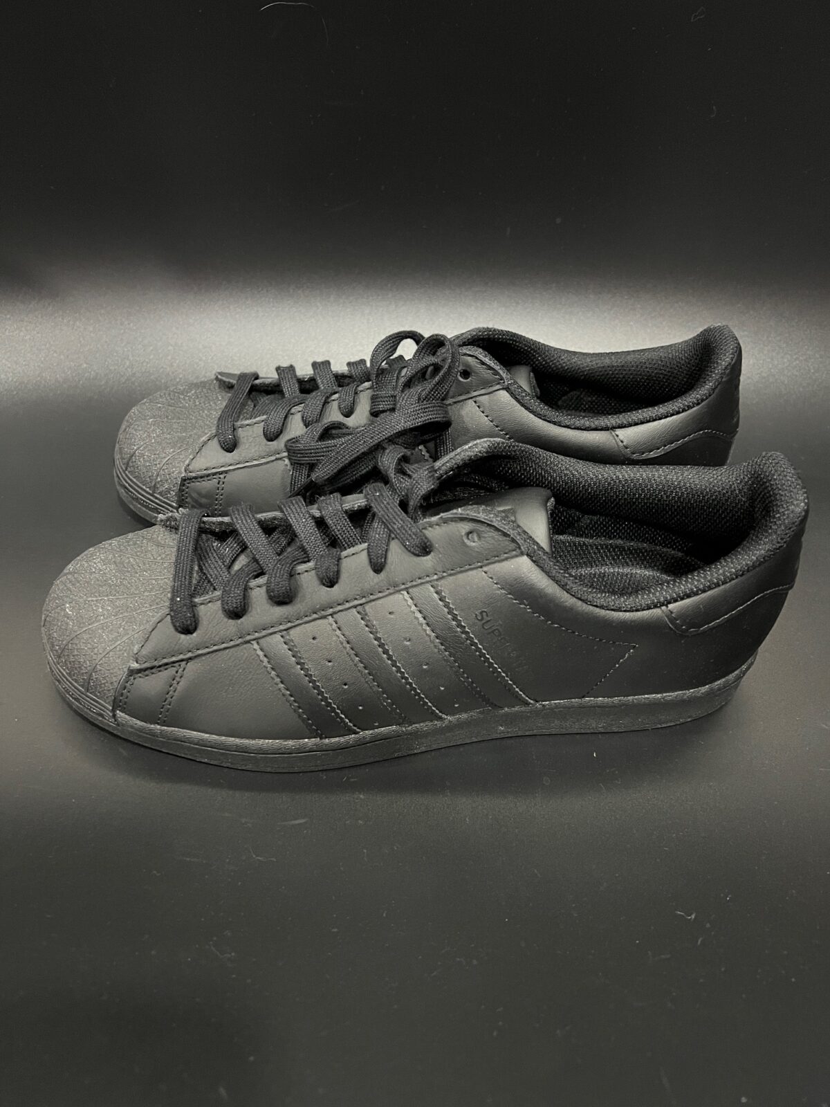 Sneakersy Adidas Superstar czarne 42 2\3 - obrazek 4