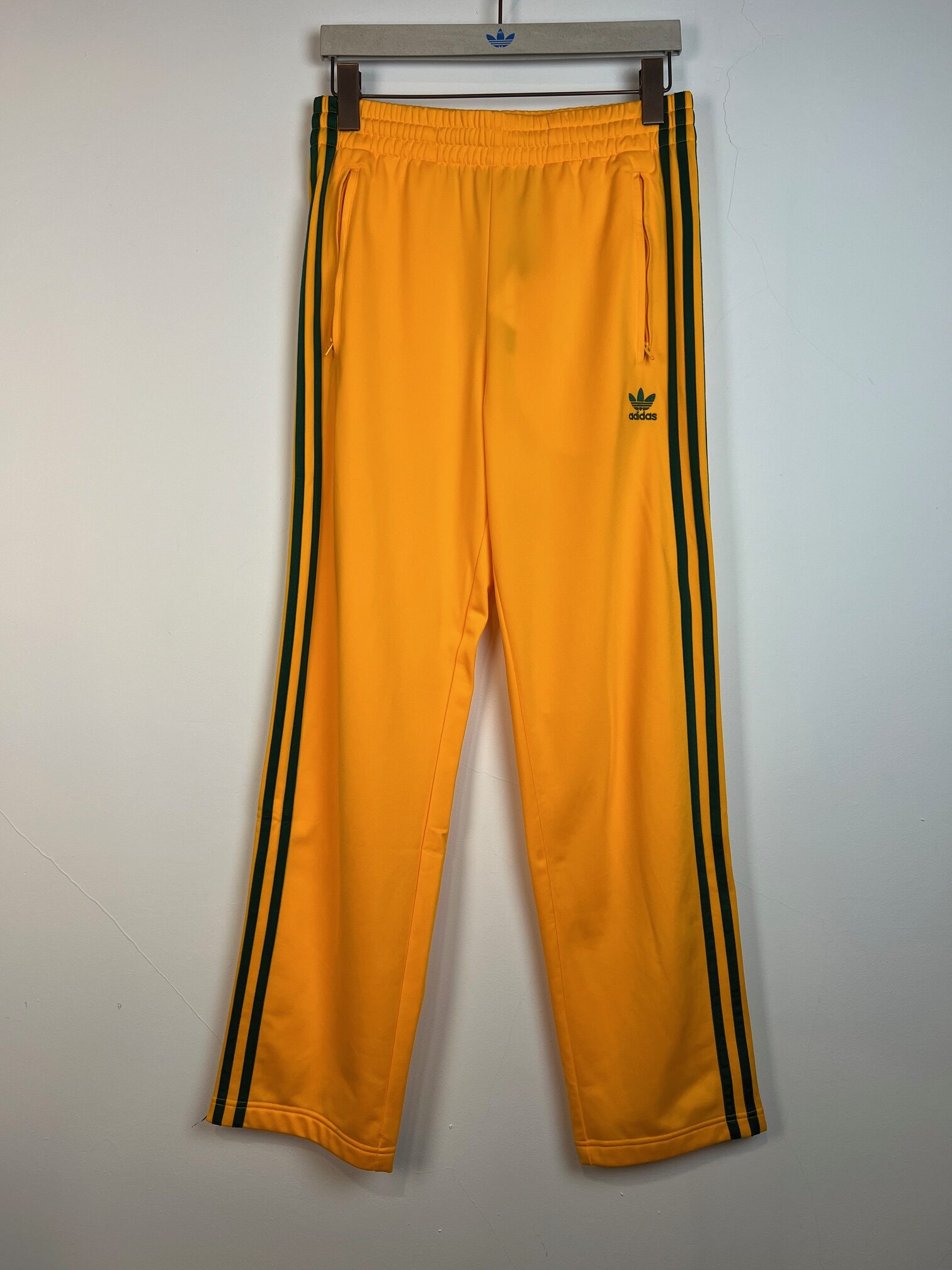 Spodnie męskie Adidas Originals żółte JZ4091
